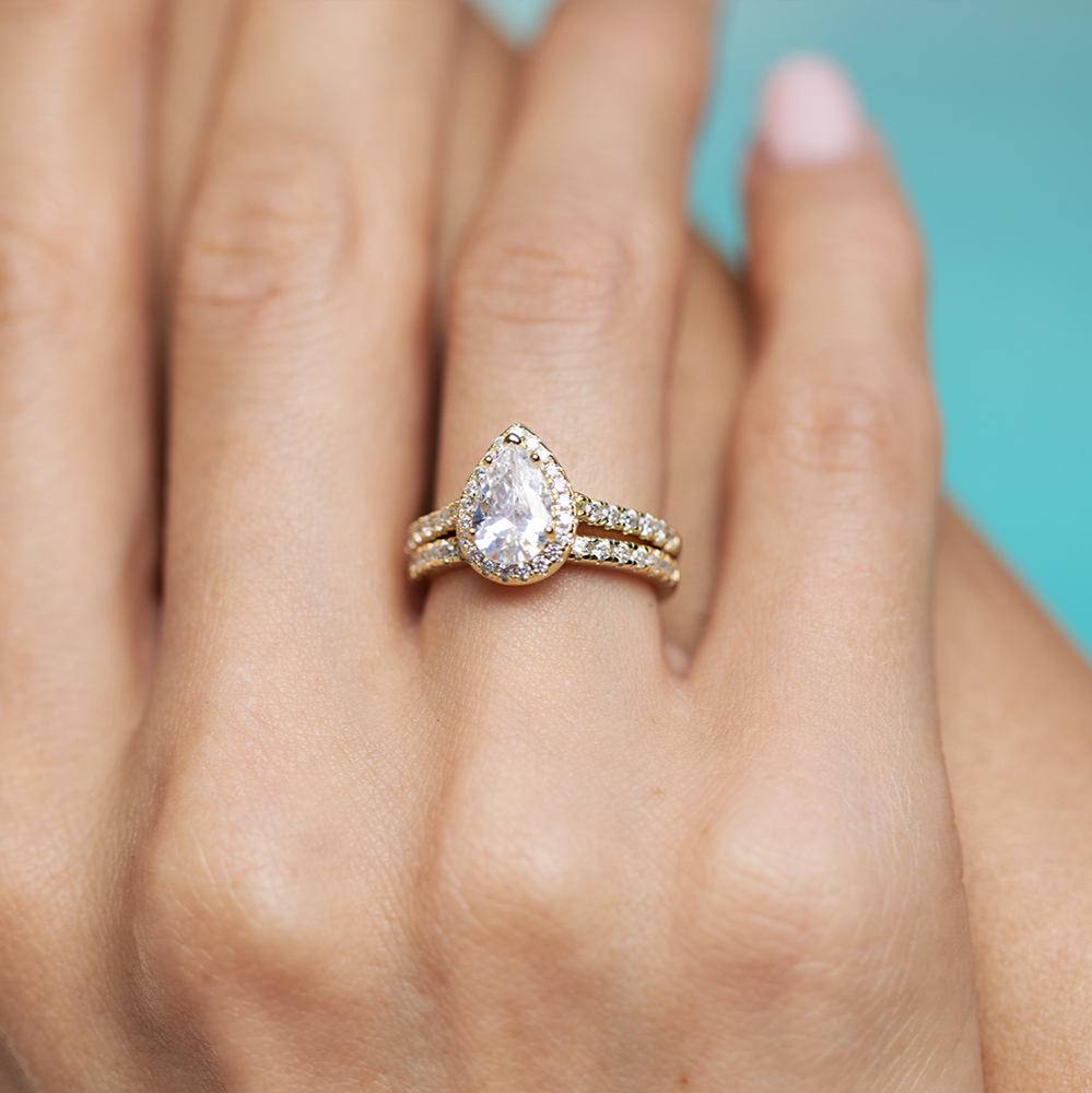 The Isabella Ring